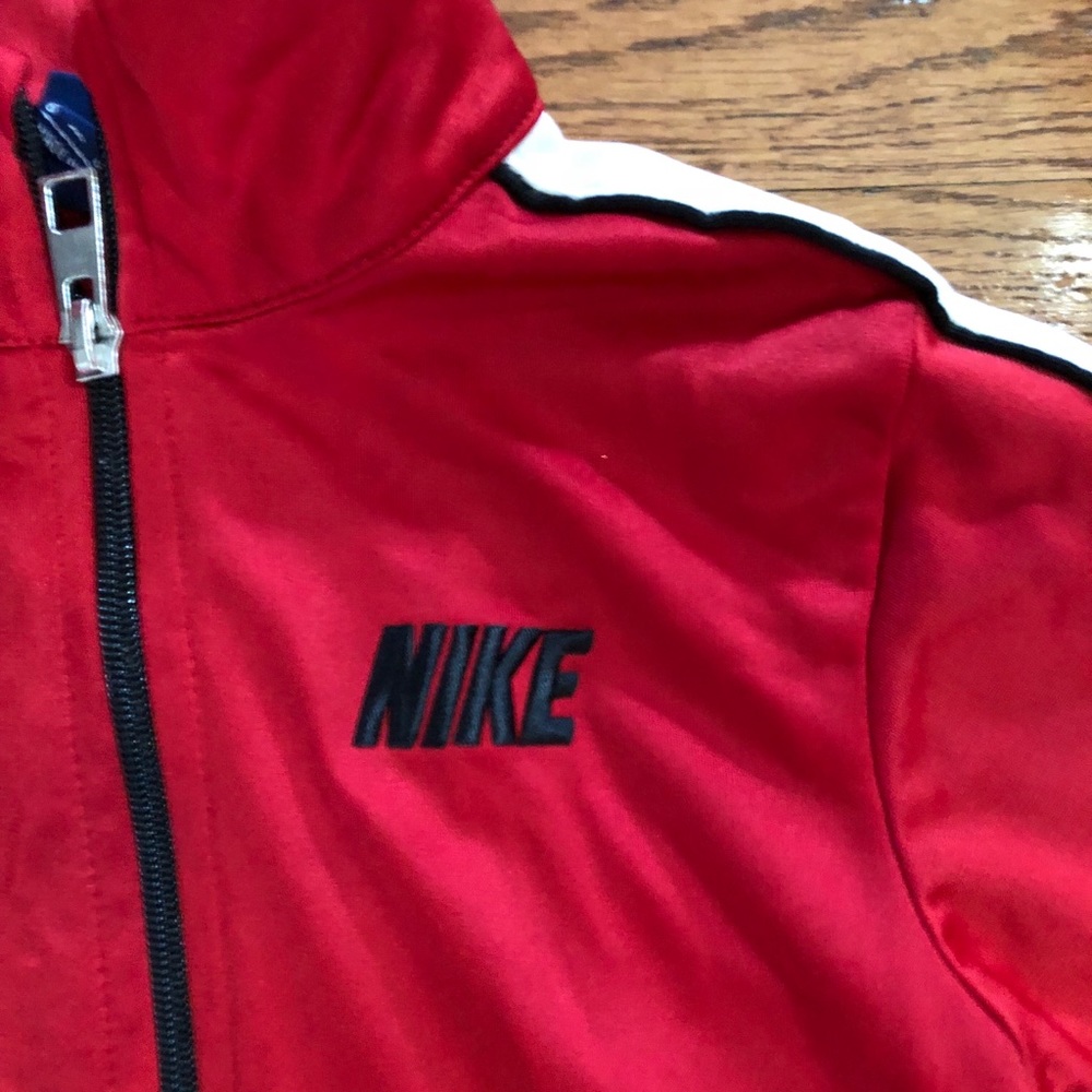 Boys Nike Track Jacket. - Picture 2 of 4